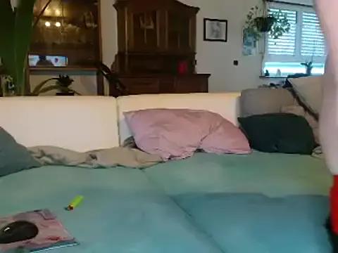 _Becca_und_Nimmersatt_ from StripChat is Freechat