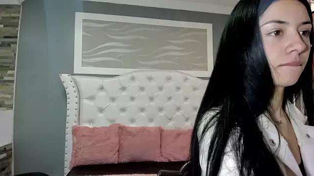 _camila_ortiz from StripChat is Freechat