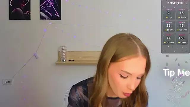 Explore our live girls sluts from our Custom and Multi clubs and checkout exclusive access to highly interactive content, such as shape, hair, titties, pussy type and many more.