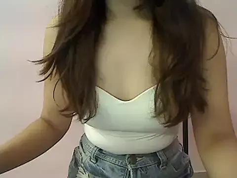 Explore our live girls sluts from our Custom and Multi clubs and checkout exclusive access to highly interactive content, such as shape, hair, titties, pussy type and many more.