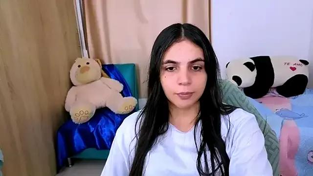 Explore our live girls sluts from our Custom and Multi clubs and checkout exclusive access to highly interactive content, such as shape, hair, titties, pussy type and many more.