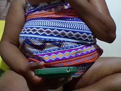 _Ella20 from StripChat