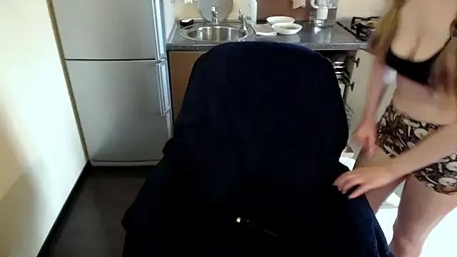 Explore our live girls sluts from our Custom and Multi clubs and checkout exclusive access to highly interactive content, such as shape, hair, titties, pussy type and many more.