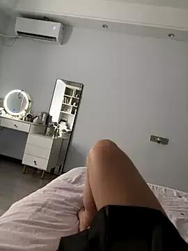 _guoguo_ webcams show profile image 