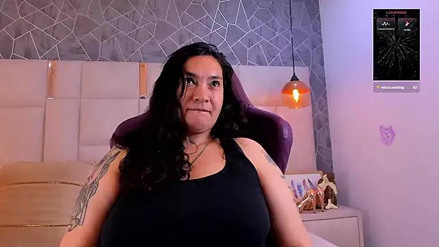 _im_alaya webcams show profile image 