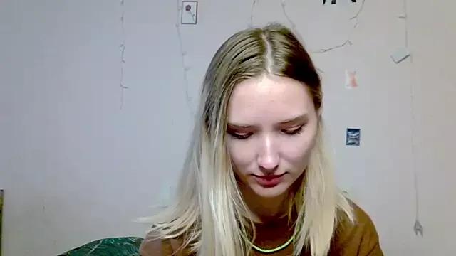 Photos of _kikiclark__ from StripChat is Private