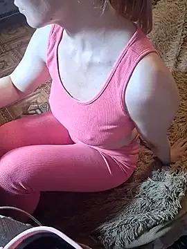 Photos of _Kitti_ from StripChat is Freechat