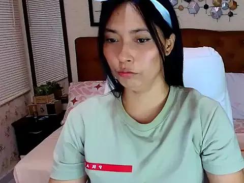 _LiilyWong from StripChat