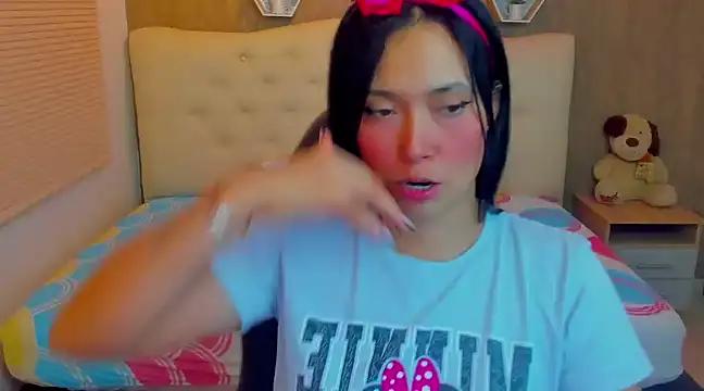 _LiilyWong from StripChat