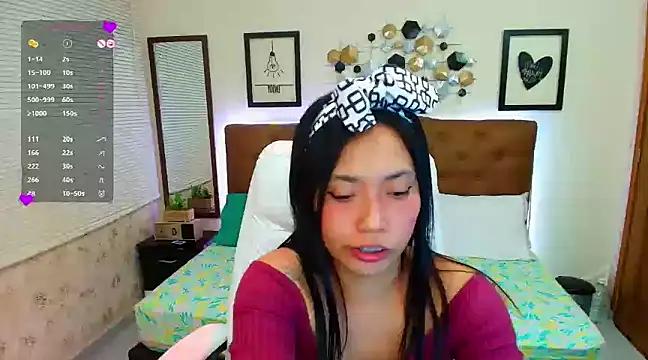 _LiilyWong from StripChat