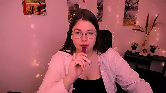 _Lovely_Mary from StripChat is Freechat