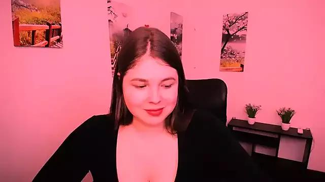 _Lovely_Mary from StripChat is Freechat