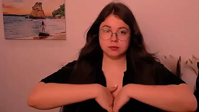 _Lovely_Mary from StripChat is Freechat