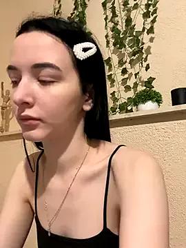 Explore our live girls sluts from our Custom and Multi clubs and checkout exclusive access to highly interactive content, such as shape, hair, titties, pussy type and many more.