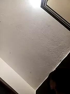 _Luna-1 from StripChat is Freechat