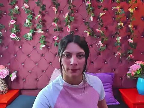 _Luna_Bennett from StripChat is Freechat