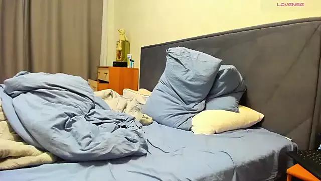 _Luna_Ly from StripChat is Freechat