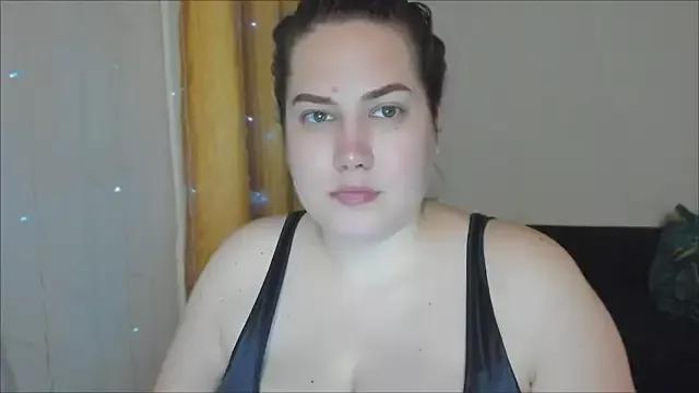 Explore our live girls sluts from our Custom and Multi clubs and checkout exclusive access to highly interactive content, such as shape, hair, titties, pussy type and many more.