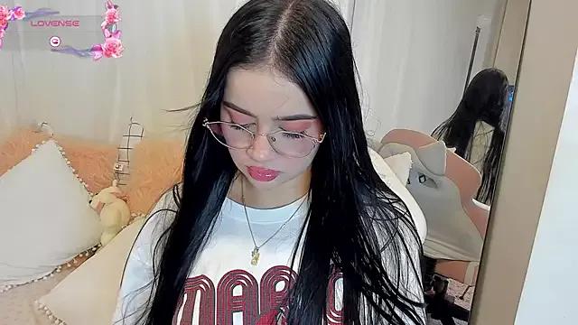 _miasophie_ from StripChat is Freechat