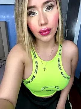 _Miss_Erika_ from StripChat is Freechat