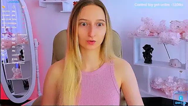_Ri_na_ from StripChat