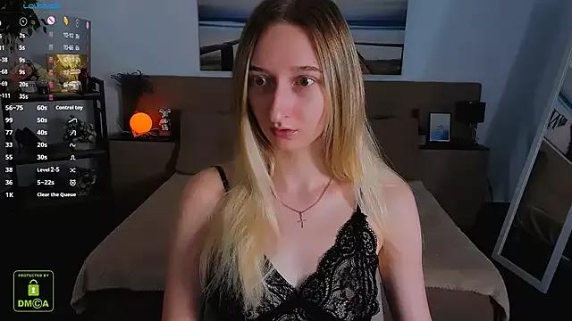_Ri_na_ from StripChat