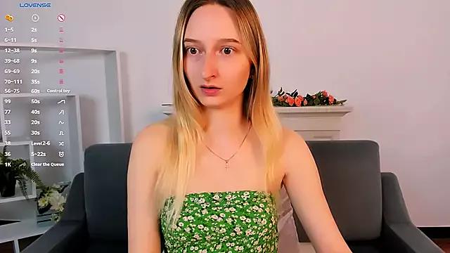 _Ri_na_ from StripChat