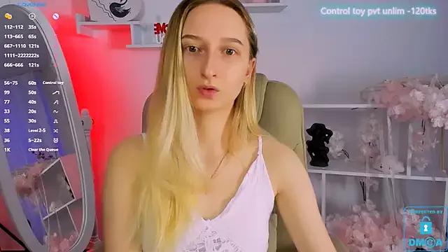 _Ri_na_ from StripChat