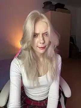 _ScarlettSky_ from StripChat is Freechat