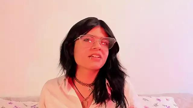 _serena_lux from StripChat is Freechat