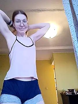 Explore our live girls sluts from our Custom and Multi clubs and checkout exclusive access to highly interactive content, such as shape, hair, titties, pussy type and many more.