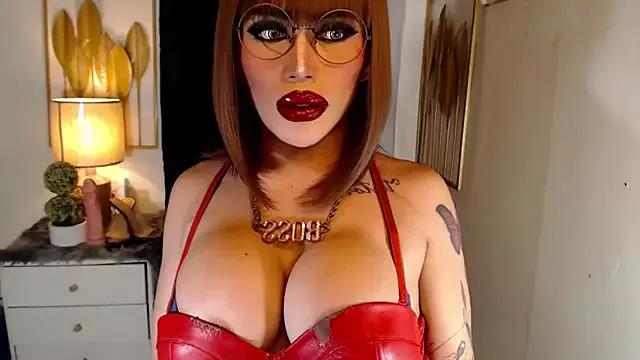 Explore our live girls sluts from our Custom and Multi clubs and checkout exclusive access to highly interactive content, such as shape, hair, titties, pussy type and many more.