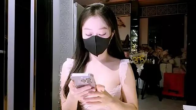 _Unchan_Ran_ from StripChat is Freechat
