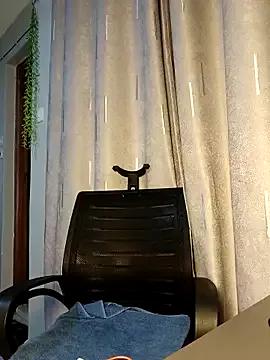 _Yoyo__ webcams show profile image 