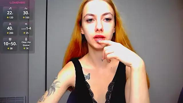 A_Karolina from StripChat