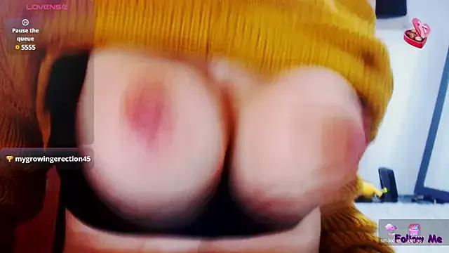 A_R_Y_ from StripChat
