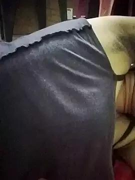aadhini01 from StripChat