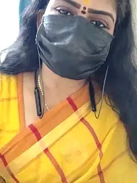 Aadhini99 from StripChat