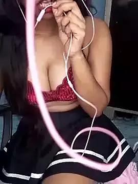 Aanya0025 from StripChat