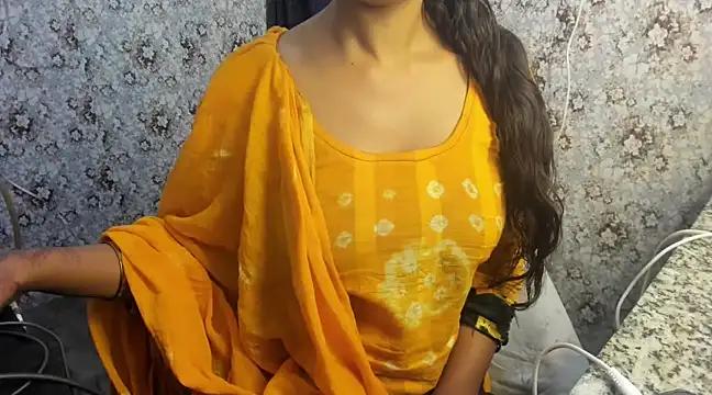 aarjulove from StripChat