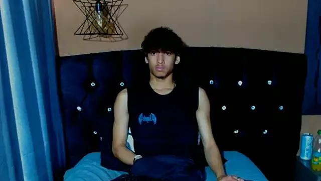 aaron_schott from StripChat