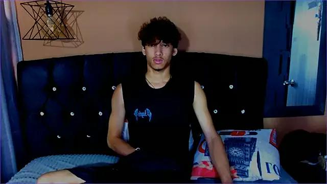 aaron_schott from StripChat