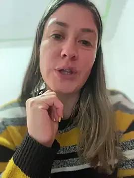 Explore our live girls sluts from our Custom and Multi clubs and checkout exclusive access to highly interactive content, such as shape, hair, titties, pussy type and many more.