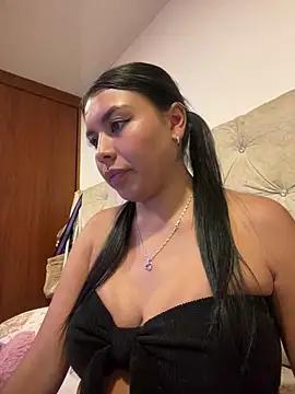 Explore our live girls sluts from our Custom and Multi clubs and checkout exclusive access to highly interactive content, such as shape, hair, titties, pussy type and many more.