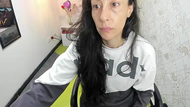 Abrillee1 webcams show profile image 