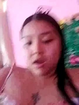AbyanaGom from StripChat