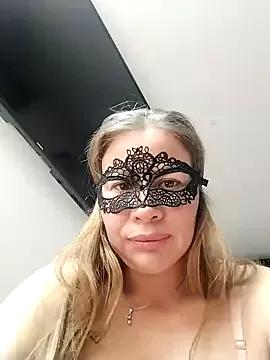 acaryblonde from StripChat