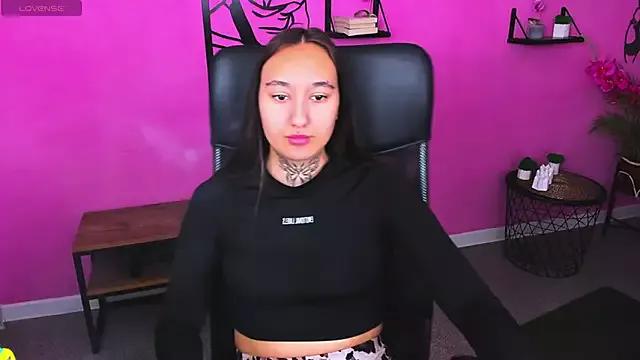 AdaJoness from StripChat