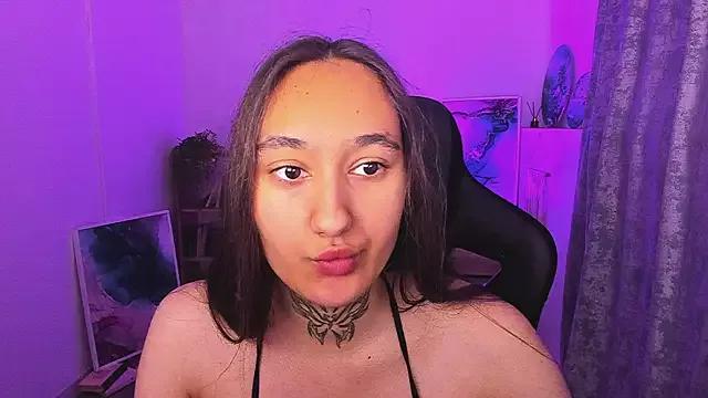 AdaJoness from StripChat