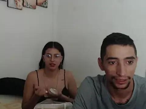 Explore our live girls sluts from our Custom and Multi clubs and checkout exclusive access to highly interactive content, such as shape, hair, titties, pussy type and many more.